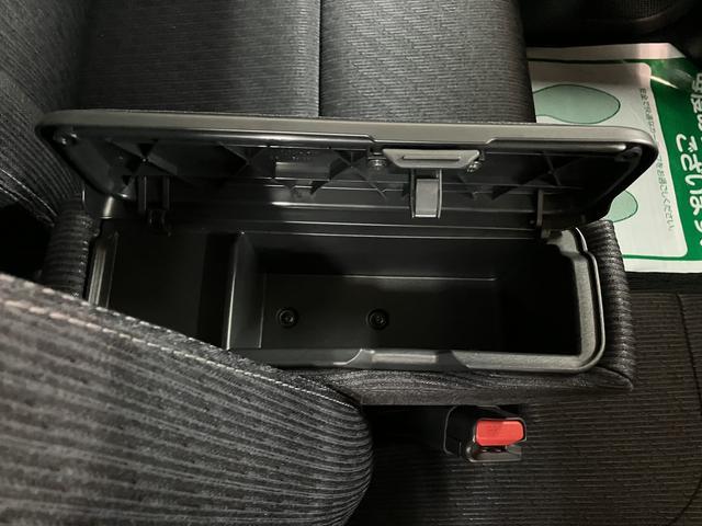 ムーヴＲＳ／ナビ／Ｂカメラ／クルコン／両側電スラ／電動Ｐ／新車保証継承／ナビ／ＢＬＵＥＴＯＯＴＨ／ＵＳＢ／Ｂカメラ／クルーズコントロール／両側電動スライドドア／電動パーキングブレーキ／オートハイビーム／オートライト／ＬＥＤヘッドライト／スマートキー／（大阪府）の中古車