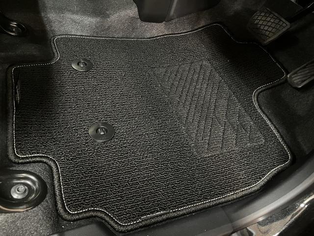タントカスタムRSリミテッド/届出済未使用車/25年モデルナビ届出済未使用車/R7年式/走行13Km/25年モデルナビ/バックカメラ/ステアリングスイッチ/ETC/クルーズコントロール/前席シートヒーター/両側パワースライドドア/オートエアコン/キーフリー(大阪府)の中古車