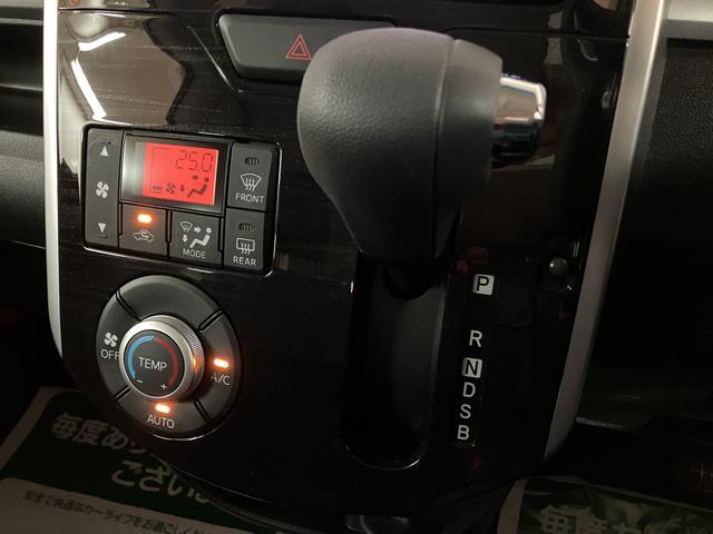 タントカスタムＸ　トップエディションＳＡII　純正ナビ純正ナビ（ＮＳＺＰ−Ｗ６５ＤＥ）／バックカメラ／ＥＴＣ／Ｂｌｕｅｔｏｏｔｈ／フルセグ／助手席側パワースライド／ＬＥＤヘッドライト／フォグランプ／オートエアコン／オートライト／キーフリー（大阪府）の中古車