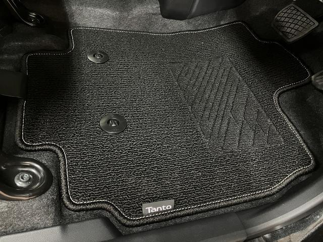 タントカスタムＸリミテッド　ＥＴＣ　フロントシートヒータースマートアシスト　アダプティブクルーズコントロール　ステアリングリモコン　禁煙車　ＥＴＣ車載器　カーテンエアバッグ　コーナーセンサー　フロントシートヒーター　オートエアコン　ばっくかめら　キーフリー（大阪府）の中古車