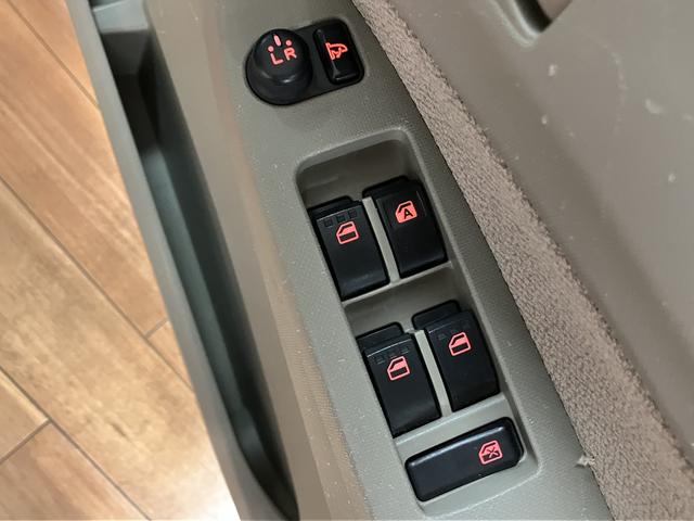ムーヴＬ／認定中古車／１年間走行距離無制限保証／車検整備付／ＥＴＣ１年間走行距離無制限保証　車検整備付　ＡＵＸ端子付ＣＤステレオ　ＥＴＣ　ベンチシート　電動格納式ドアミラー　１４インチフルホイールキャップ　ハロゲンヘッドライト　アイドルストップ機能（大阪府）の中古車