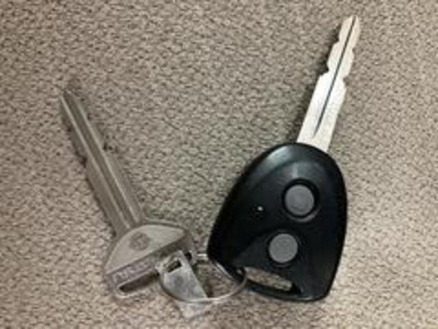 ムーヴＬ／認定中古車／１年間走行距離無制限保証／車検整備付／ＥＴＣ１年間走行距離無制限保証　車検整備付　ＡＵＸ端子付ＣＤステレオ　ＥＴＣ　ベンチシート　電動格納式ドアミラー　１４インチフルホイールキャップ　ハロゲンヘッドライト　アイドルストップ機能（大阪府）の中古車