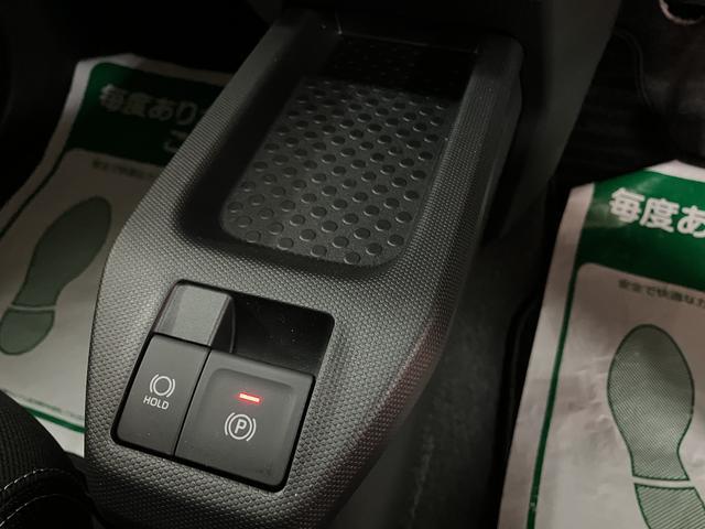 タフトGターボ ダーククロムベンチャー/R8年式/届出済未使用車R8年式/届出済未使用車/走行18Km/バックカメラ対応車/ステアリングスイッチ/クルーズコントロール/前席シートヒーター/電動パーキングブレーキ/LEDヘッドライト・フォグランプ/キーフリー(大阪府)の中古車