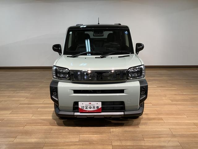 タフトGターボ ダーククロムベンチャー/R8年式/届出済未使用車R8年式/届出済未使用車/走行18Km/バックカメラ対応車/ステアリングスイッチ/クルーズコントロール/前席シートヒーター/電動パーキングブレーキ/LEDヘッドライト・フォグランプ/キーフリー(大阪府)の中古車