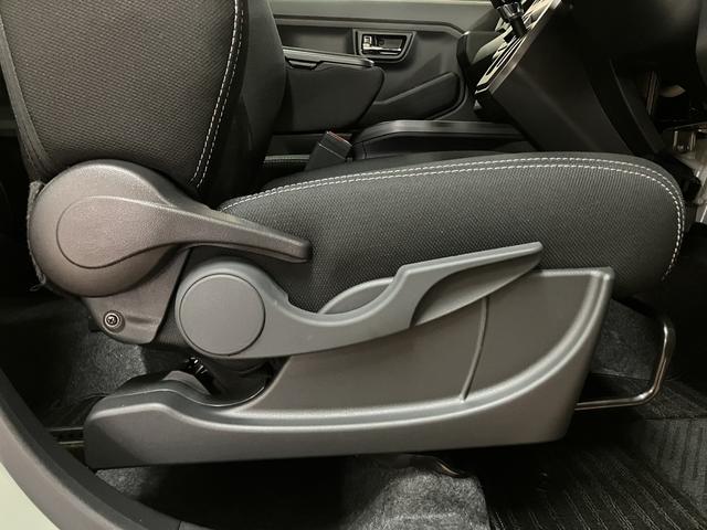 タフトGターボ ダーククロムベンチャー/R8年式/届出済未使用車R8年式/届出済未使用車/走行18Km/バックカメラ対応車/ステアリングスイッチ/クルーズコントロール/前席シートヒーター/電動パーキングブレーキ/LEDヘッドライト・フォグランプ/キーフリー(大阪府)の中古車