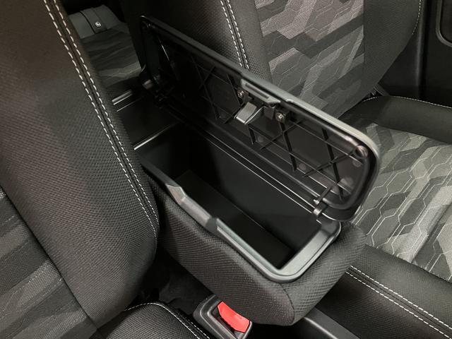 タフトGターボ ダーククロムベンチャー/R8年式/届出済未使用車R8年式/届出済未使用車/走行18Km/バックカメラ対応車/ステアリングスイッチ/クルーズコントロール/前席シートヒーター/電動パーキングブレーキ/LEDヘッドライト・フォグランプ/キーフリー(大阪府)の中古車