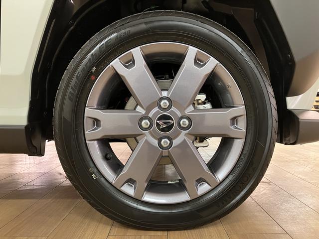 タフトGターボ ダーククロムベンチャー/R8年式/届出済未使用車R8年式/届出済未使用車/走行18Km/バックカメラ対応車/ステアリングスイッチ/クルーズコントロール/前席シートヒーター/電動パーキングブレーキ/LEDヘッドライト・フォグランプ/キーフリー(大阪府)の中古車