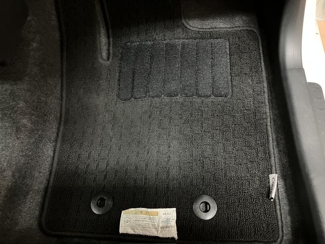 ムーヴコンテカスタム RS/認定中古車/1年保証/ナビ/ETC/キーフリ1年間走行距離無制限保証 フルセグナビ MOMO社製ステアリング チルトステアリング 運転席シートリフター オートエアコン ETC トップシェイドガラス キーフリー ディスチャージヘッドライト(大阪府)の中古車