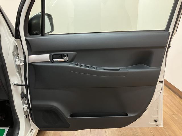 ムーヴコンテカスタム RS/認定中古車/1年保証/ナビ/ETC/キーフリ1年間走行距離無制限保証 フルセグナビ MOMO社製ステアリング チルトステアリング 運転席シートリフター オートエアコン ETC トップシェイドガラス キーフリー ディスチャージヘッドライト(大阪府)の中古車