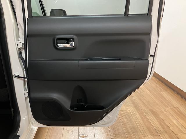 ムーヴコンテカスタム RS/認定中古車/1年保証/ナビ/ETC/キーフリ1年間走行距離無制限保証 フルセグナビ MOMO社製ステアリング チルトステアリング 運転席シートリフター オートエアコン ETC トップシェイドガラス キーフリー ディスチャージヘッドライト(大阪府)の中古車