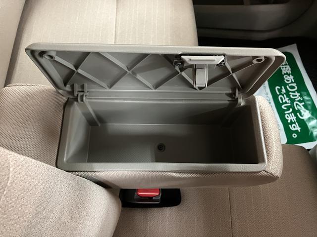 ムーヴL SA 純正ワンセグナビ キーレス 車検整備付 1年保証純正ワンセグナビ・キーレスエントリー・マニュアルエアコン・アイドリングストップ・ハロゲンヘッドライト・衝突回避支援ブレーキ(スマートアシストI)・誤発進抑制機能・車検整備付・1年間走行距離無制限保証(大阪府)の中古車