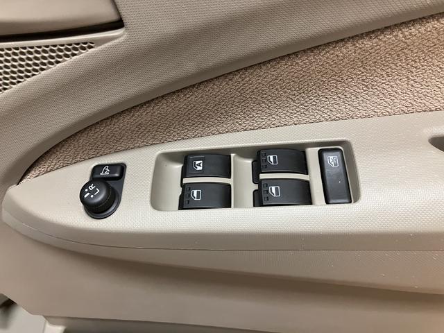 ムーヴX SA CDステレオ/キーフリー/走行2.0万キロ平成25年式/走行2.0万キロ/車検整備付き/オートエアコン/オートライト/キーフリー/アルミホイール/衝突軽減ブレーキ/革巻きステアリング/プッシュボタンスタート(大阪府)の中古車