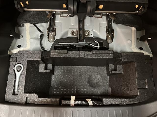 ムーヴカスタム　ＲＳ　ＳＡ／認定中古車／１年保証／ナビ／Ｂカメラ１年保証距離無制限保証　車検整備渡し　フルセグナビ　バックカメラ　キーフリー　ＭＯＭＯ社製ステアリング　オートライト　ＥＴＣ　トップシェイドガラス　ＬＥＤヘッドライト　１５インチアルミホイール（大阪府）の中古車