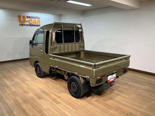 ハイゼットトラックジャンボ／認定中古車／１年保証／車検整備／外品ナビ／キー照明１年間走行距離無制限保証　車検整備渡し　外品フルセグナビ　外品ＥＴＣ　キーレスエントリー　キー照明　荷台作業灯　３方開　トップシェイドガラス　ＬＥＤヘッドライト・フォグランプ　テールゲートチェーン（大阪府）の中古車
