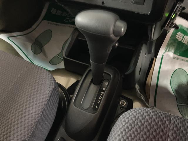 ハイゼットトラックジャンボ／認定中古車／１年保証／車検整備／外品ナビ／キー照明１年間走行距離無制限保証　車検整備渡し　外品フルセグナビ　外品ＥＴＣ　キーレスエントリー　キー照明　荷台作業灯　３方開　トップシェイドガラス　ＬＥＤヘッドライト・フォグランプ　テールゲートチェーン（大阪府）の中古車