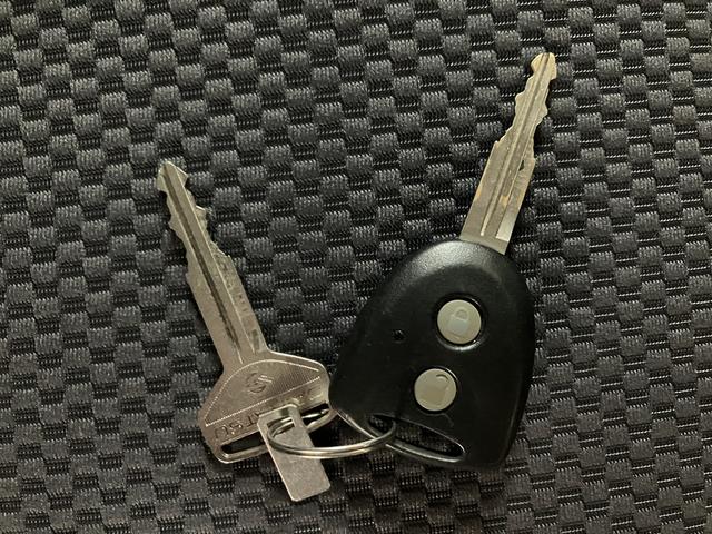 ハイゼットトラックジャンボ／認定中古車／１年保証／車検整備／外品ナビ／キー照明１年間走行距離無制限保証　車検整備渡し　外品フルセグナビ　外品ＥＴＣ　キーレスエントリー　キー照明　荷台作業灯　３方開　トップシェイドガラス　ＬＥＤヘッドライト・フォグランプ　テールゲートチェーン（大阪府）の中古車