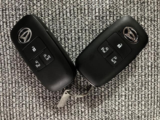 ムーヴキャンバスストライプスGターボ R8年式/ACC/ナビ/バックカメラ/サポカーSワイド適合 USB接続端子 電動パーキングブレーキ シートヒーター 両側オートスライドドア Pスタート 全車速追従機能付ACC ホッとカップホルダー キーフリー(大阪府)の中古車