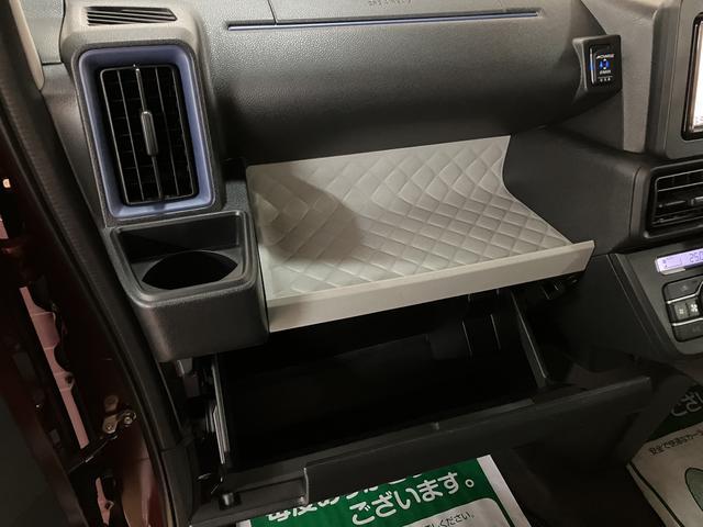 タントＸ／ナビ／Ｂカメラ／片側電スラ／スマートキー／オートライト／走行１．１万キロ／ナビ／ＢＬＵＥＴＯＯＴＨ／ＵＳＢ／片側電動スライドドア／前席シートヒーター／スマートキー／ＬＥＤヘッドライト／バックカメラ／コーナーセンサー／オートライト／サイドエアバッグ／（大阪府）の中古車
