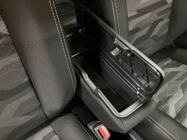 タフトGターボ ダーククロムベンチャー/届出済未使用車/ナビ届出済未使用車/R8年式/走行33Km/25年モデルナビ/バックカメラ/ステアリングスイッチ/クルーズコントロール/前席シートヒーター/LEDヘッドライト・フォグランプ/オートエアコン/キーフリー(大阪府)の中古車