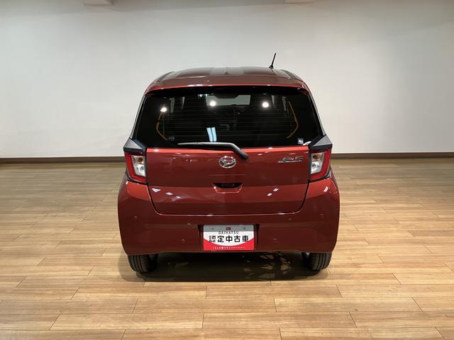 ミライースG SAIII シートヒーター LEDライト 届出済未使用車届出済未使用車・オーディオレス・シートヒーター・LEDヘッドライト・プッシュスタート・キーフリーシステム・コーナーセンサー・純正14インチアルミホイール・衝突回避支援ブレーキ・誤発進抑制機能(大阪府)の中古車
