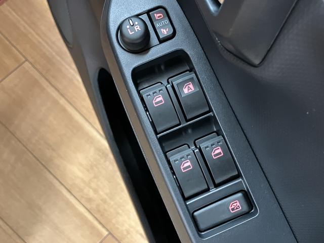ミライースG SAIII シートヒーター LEDライト 届出済未使用車届出済未使用車・オーディオレス・シートヒーター・LEDヘッドライト・プッシュスタート・キーフリーシステム・コーナーセンサー・純正14インチアルミホイール・衝突回避支援ブレーキ・誤発進抑制機能(大阪府)の中古車