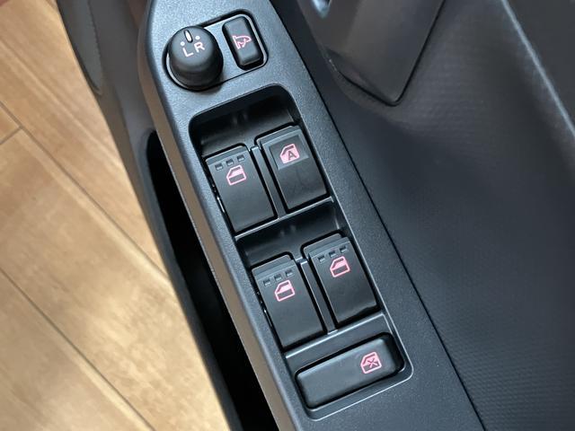 ミライースX SAIII 鑑定書/R8年登録済み未使用車/新車保証R8年式/走行6キロ/新車保証/点検整備渡し/衝突軽減ブレーキ/コーナーセンサー/LEDヘッドライト/オートライト/キーレスエントリー/鑑定書/アイドリングストップ/電動格納ミラー/パワーウインドウ(大阪府)の中古車