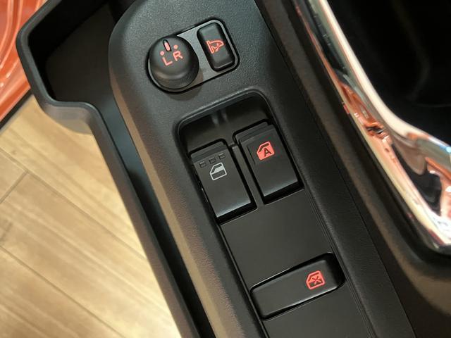 アトレーRS/R8年式/届出済未使用車/25年モデルナビ/クルコン届出済未使用車/R8年式/走行12Km/25年モデルナビ/バックカメラ/ステアリングスイッチ/クルーズコントロール/両側パワースライドドア/LEDヘッドライト・フォグランプ/オートエアコン/キーフリー(大阪府)の中古車