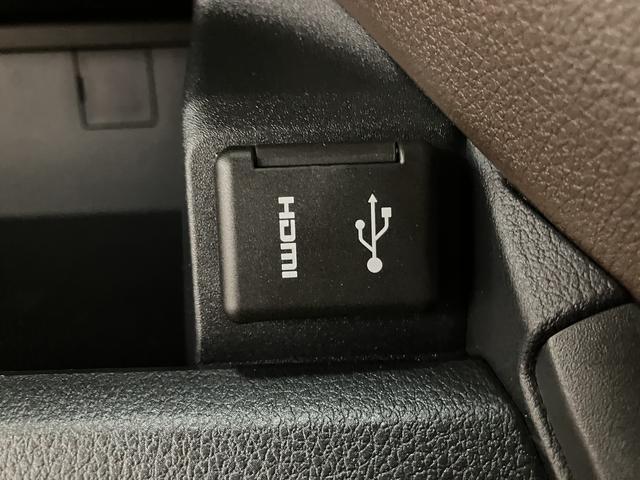 ムーヴG/走行0.6万km/9インチDA/Bカメラ/片側パワスラ走行0.6万km/9インチディスプレイオーディオ/バックカメラ/ステアリングスイッチ/USB・HDMIアダプター/片側パワースライドドア/LEDヘッドライト・フォグランプ/オートエアコン/キーフリー(大阪府)の中古車