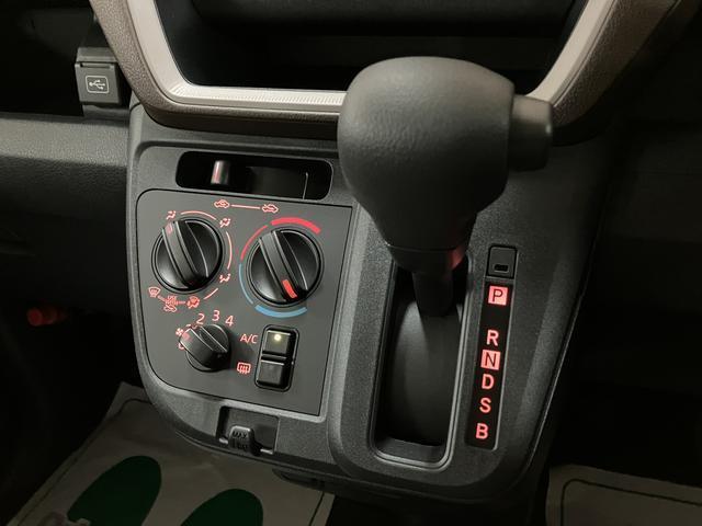 ムーヴＬ　純正ナビ　バックカメラ　ＬＥＤライト　届出済未使用車届出済未使用車・純正メモリーナビ・バックカメラ・両側スライドドア・ＬＥＤヘッドライト・キーレスエントリー・コーナーセンサー・衝突回避支援ブレーキ・誤発進抑制機能・１年間走行距離無制限保証（大阪府）の中古車