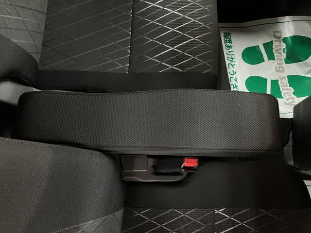 アトレーＲＳ　届出済未使用車　純正ナビ　バックカメラ　クルコン届出済未使用車・ターボエンジン・純正メモリーナビ・バックカメラ・両側電動スライドドア・クルーズコントロール・ＬＥＤヘッドライト・ＬＥＤフォグランプ・衝突回避支援ブレーキ・誤発進抑制機能（大阪府）の中古車
