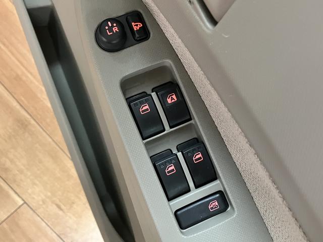 ムーヴL/認定中古車/1年間走行距離無制限保証/車検整備渡し/CD1年間走行距離無制限保証 車検整備渡し AUX端子付CDステレオ キーレスエントリー ベンチシート ハロゲンヘッドライト アイドルストップ機能 セキュリティアラーム(大阪府)の中古車