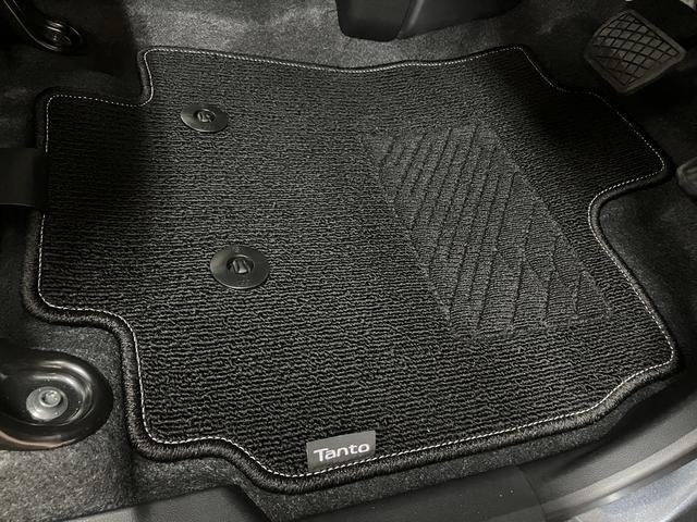 タントカスタムＸリミテッド　鑑定書／Ｒ８登録済み未使用車走行２０キロ／新車保証付き／衝突軽減ブレーキ／コーナーセンサー／バックカメラ／ＥＴＣ／クルーズコントロール／両側電動スライドドア／ＬＥＤヘッドライト／電動パーキング／ブレーキホールド／シートヒーター（大阪府）の中古車
