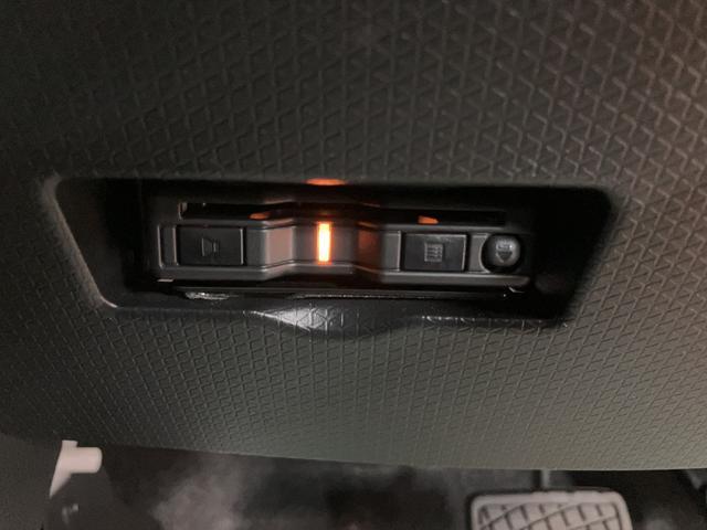 タントカスタムRS/走行0.7万km/9インチDA/バックカメラR7年式/走行0.7万km/9インチディスプレイオーディオ/バックカメラ/ETC/USB・HDMIアダプター/前席シートヒーター/両側パワースライドドア/LEDヘッドライト・フォグ/キーフリー(大阪府)の中古車