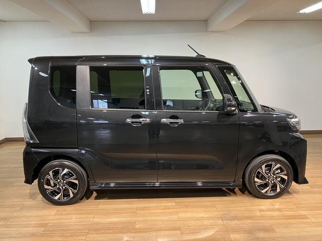 タントカスタムXリミテッド/R8年式/届出済未使用車/ナビ/ETC届出済未使用車/R8年式/走行17km/25年モデルナビ/バックカメラ/ステアリングスイッチ/ETC/クルーズコントロール/前席シートヒーター/両側パワースライドドア/LEDヘッドライト・フォグランプ(大阪府)の中古車