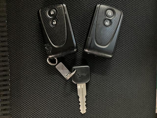 ムーヴカスタム　ＲＳ　ＳＡ／１年保証／認定中古車／ターボ／ナビ／１年間走行距離無制限保証／ダイハツ認定中古車／０．８万キロ／ターボエンジン／衝突軽減ブレーキ／ナビ／ＥＴＣ／バックカメラ／ＬＥＤヘッドライト／スマートキー／オートエアコン／１５インチアルミ／（大阪府）の中古車