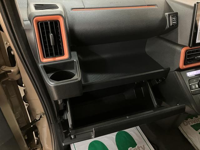 タントファンクロスターボ ecoIDLE非装着者1年間走行距離無制限保証/走行3.8万キロ/9インチディスプレイオーディオ/Bluetooth/ドライブレコーダー/ETC/バックカメラ/プッシュボタンスタート/スマートキー/両側パワースライドドア/(大阪府)の中古車