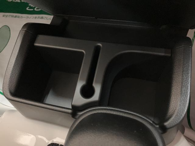 ハイゼットトラックスタンダードスマートアシストIIIt アイドリングストップ コーナーセンサー 1DNAM/FMラジオ 運転席/助手席エアバッグ エアコン パワステ(大阪府)の中古車