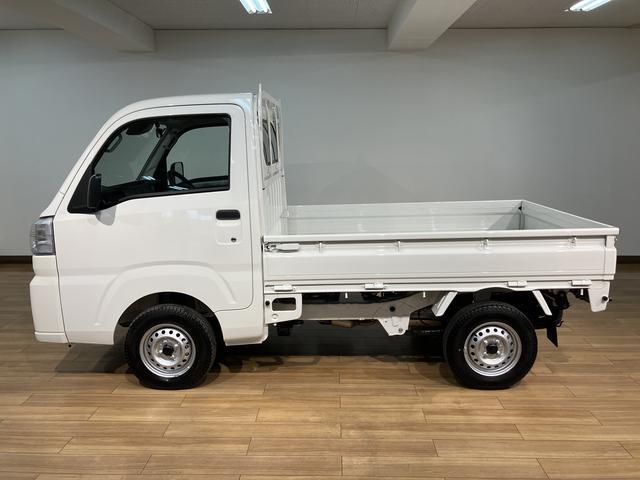 ハイゼットトラックスタンダードスマートアシストIIIt アイドリングストップ コーナーセンサー 1DNAM/FMラジオ 運転席/助手席エアバッグ エアコン パワステ(大阪府)の中古車