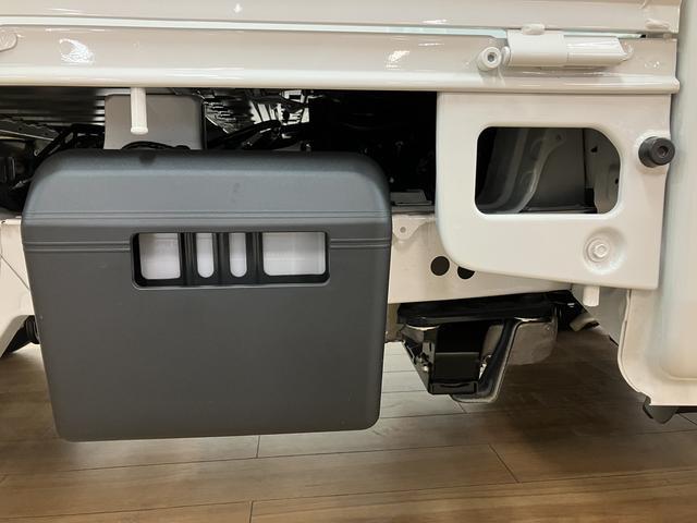 ハイゼットトラックスタンダードスマートアシストIIIt アイドリングストップ コーナーセンサー 1DNAM/FMラジオ 運転席/助手席エアバッグ エアコン パワステ(大阪府)の中古車