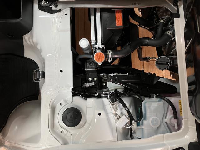 ハイゼットトラックスタンダードスマートアシストIIIt アイドリングストップ コーナーセンサー 1DNAM/FMラジオ 運転席/助手席エアバッグ エアコン パワステ(大阪府)の中古車