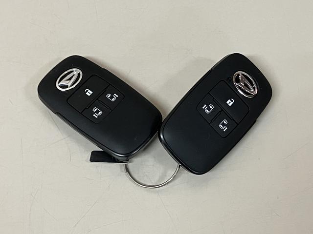 タントカスタムXリミテッド/届出済み未使用車/クルコン/ETC/R8年式/ダイハツ認定中古車/届出済み未使用車/衝突軽減ブレーキ/クルーズコントロール/ETC/電動スライドドア/電動Pブレーキ/スマートキー/オートエアコン/LEDヘッドライト・フォグ/(大阪府)の中古車