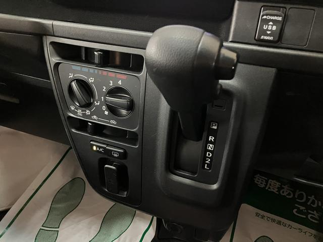 ハイゼットカーゴスペシャルＳＡIII　ナビ／ＥＴＣ車載器／ドラレコナビゲーション　ドライブレコーダー　ＥＴＣ車載器　４速オートマチック　エアコン　パワーステアリング　集中ドアロック　ハイルーフ　車検整備付き　１年間走行距離無制限保証（大阪府）の中古車