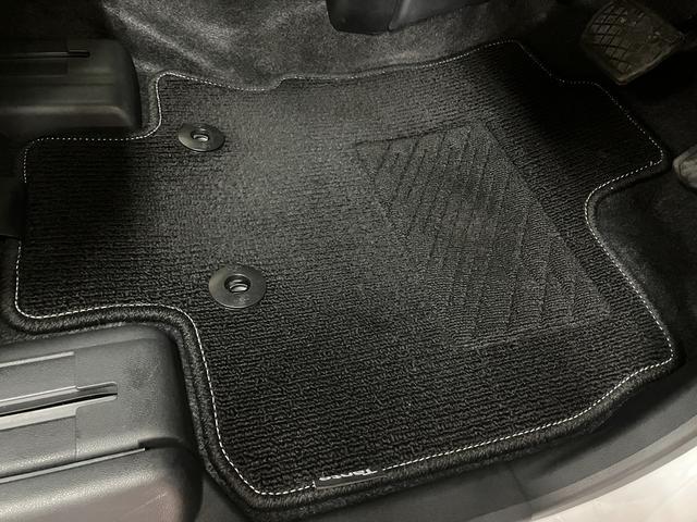タントカスタムRS/1.9万km/9インチナビ/ETC/ドラレコ走行1.9万km/9インチナビ/バックカメラ/ステアリングスイッチ/ETC/ナビ連動前後ドラレコ/両側パワースライドドア/LEDヘッドライト・フォグランプ/アルミホイール/オートエアコン/キーフリー(大阪府)の中古車