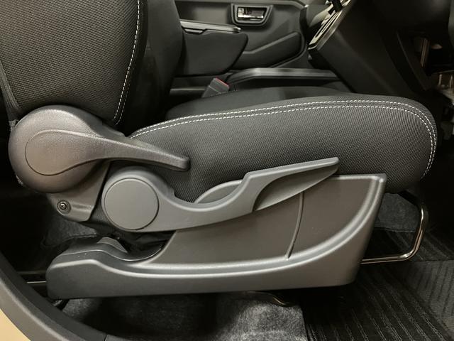 タフトGターボダーククロムベンチャー/鑑定書/R8登録済み未使用車点検整備渡し/新車保証/走行6キロ/衝突軽減ブレーキ/コーナーセンサー/クルーズコントロール/LEDヘッドライト/電動パーキングブレーキ/ブレーキホールド/フォグランプ/キーフリー/エンジンプッシュ式(大阪府)の中古車
