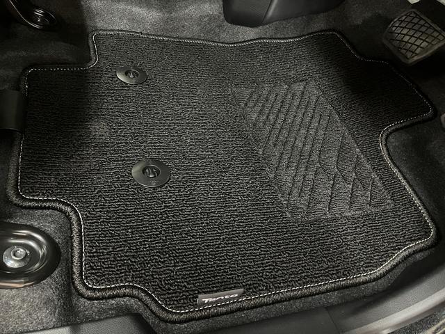 タントカスタムRSリミテッド/届出済未使用車/10インチナビR8年式/届出済未使用車/10インチナビ/バックカメラ/ステアリングスイッチ/ETC/USB・HDMIアダプター/クルーズコントロール/前席シートヒーター/両側パワースライドドア/LEDヘッド・フォグ(大阪府)の中古車