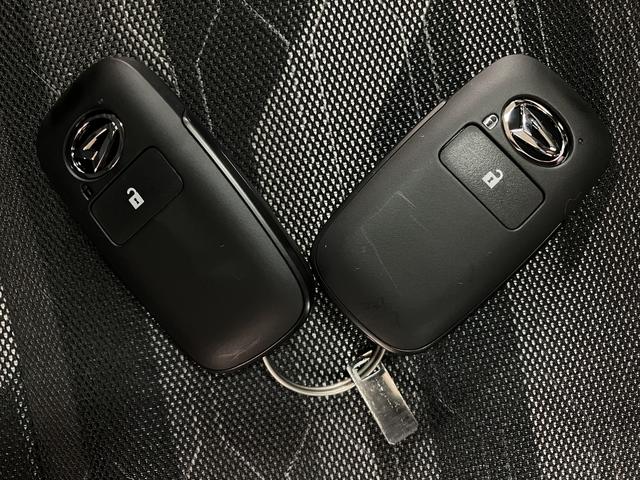 タフトGターボ ダーククロムベンチャー R8年式 バックカメラ禁煙車 ターボ アダプティブクルーズコントロール 電動パーキングブレーキ (運転席/助手席/サイド/カーテン)エアバッグ 前席シートヒーター コーナーセンサー ステアリングリモコン キーフリーシステム(大阪府)の中古車