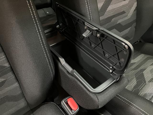 タフトGターボ ダーククロムベンチャー R8年式 バックカメラ禁煙車 ターボ アダプティブクルーズコントロール 電動パーキングブレーキ (運転席/助手席/サイド/カーテン)エアバッグ 前席シートヒーター コーナーセンサー ステアリングリモコン キーフリーシステム(大阪府)の中古車