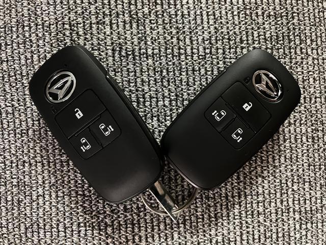 ムーヴキャンバスストライプスＧ／令和８年式／ナビ／バックカメラ／新車保証継承令和８年式／届出済未使用車／走行１７キロ／ナビ／バックカメラ／両側電動スライドドア／ＬＥＤヘッドライト／ＬＥＤフォグランプ／カーテンエアバッグ／サイドエアバッグ／スマートキー／シートヒーター／（大阪府）の中古車