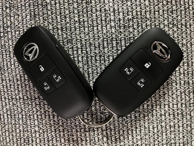 ムーヴキャンバスストライプスG/R8年式/届出済未使用車/ナビ/バックカメラ届出済未使用車/R8年式/走行22km/25年モデルナビ/バックカメラ/ステアリングスイッチ/前席シートヒーター/電動パーキングブレーキ/両側パワースライドドア/LEDヘッドライト・フォグランプ(大阪府)の中古車