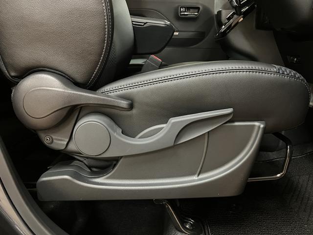 タントカスタムＸリミテッド　令和８年式／走行２０キロ／新車保証継承令和８年式／走行２０キロ／届出済未使用車／バックカメラ／ＥＴＣ／両側パワースライドドア／キーフリー／ＬＥＤヘッドライト／衝突軽減ブレーキ／フォグランプ／１４インチアルミホイール／オーディオレス（大阪府）の中古車